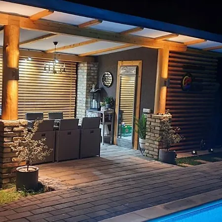 Holiday home Oaza Kuca Za Odmor *