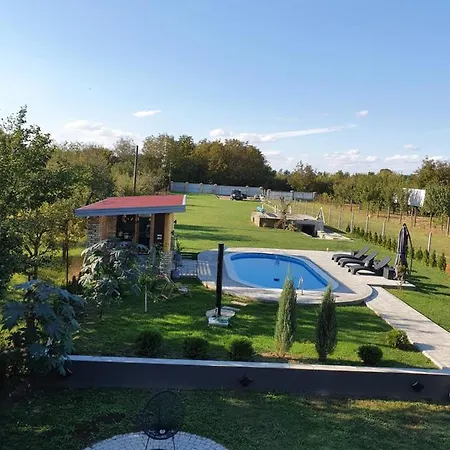 Oaza Kuca Za Odmor בית נופש *