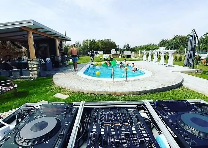 펜션 Oaza Kuca Za Odmor *